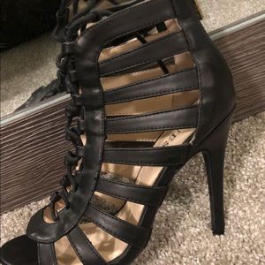 Black Guess Heels